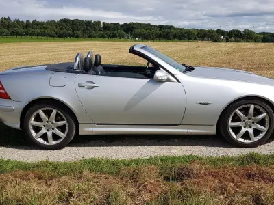 Gebraucht Mercedes SLK200 163 PS (119 kW) 2002 Silber Cabrio