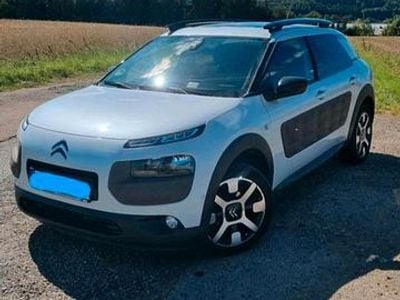 Gebraucht Citroën C4 Cactus Shine 99 PS (72 kW) 2014 Kleinwagen