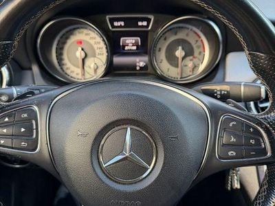 Second-hand Mercedes CLA180 122 CP (89 kW) 2015 Negru Berlinǎ