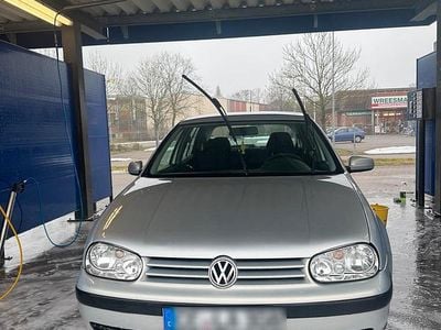 Gebraucht VW Golf IV 101 PS (74 kW) 1999 Grau Limousine