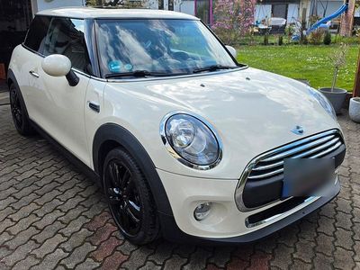 Second-hand Mini ONE 102 CP (75 kW) 2015 Alb Hatchback