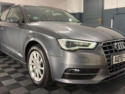 Gebraucht Audi A3 Attraction 150 PS (110 kW) 2013 Grau Limousine