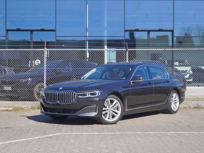 BMW 750