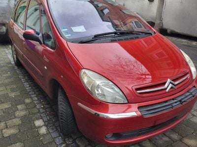 Gebraucht Citroën Xsara Picasso 109 PS (80 kW) 2007 Rot Van / Kleinbus