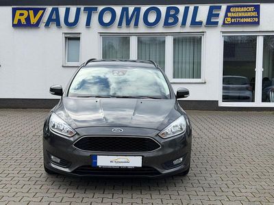 Gebraucht Ford Focus Business Edition 125 PS (91 kW) 2016 Grau Kombi