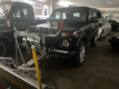 Gebraucht Lada niva 83 PS (61 kW) 2022 Weiß SUV
