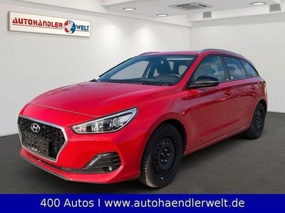 Gebraucht Hyundai i30 116 PS (85 kW) 2019 Rot Kombi