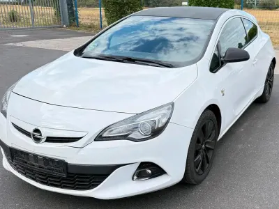 Gebraucht Opel Astra GTC OPC 136 PS (100 kW) 2015 Weiß Coupé