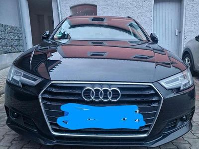 Gebraucht Audi A4 Comfort 150 PS (110 kW) 2018 Schwarz Kombi