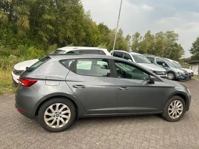 Gebraucht Seat Leon Style 105 PS (77 kW) 2015 Grau Limousine