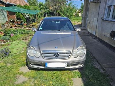 Mercedes C180