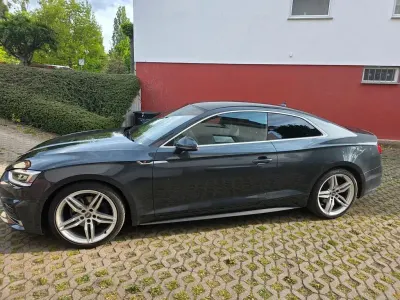 Używany Audi A5 S-Line 190 KM (139 kW) 2017 Szary Coupe