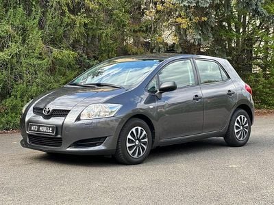 Gebraucht Toyota Auris 97 PS (71 kW) 2009 Grau Kleinwagen