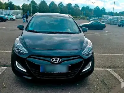 Gebraucht Hyundai i30 Turbo 110 PS (80 kW) 2012 Schwarz Limousine