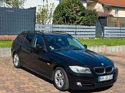 Usata BMW 320 177 CV (130 kW) 2010 Nero Station wagon