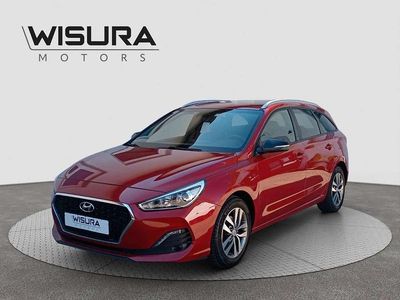 Gebraucht Hyundai i30 GO! 101 PS (74 kW) 2018 Rot Kombi