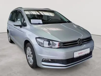 Second-hand VW Touran Comfortline 150 CP (110 kW) 2024 Argintiu Monovolum