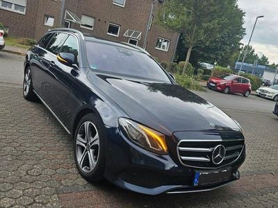 Mercedes E300