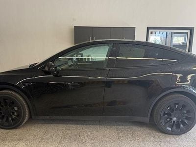 Begagnad Tesla Model Y 378 kW (514 HK) 2022 Svart SUV
