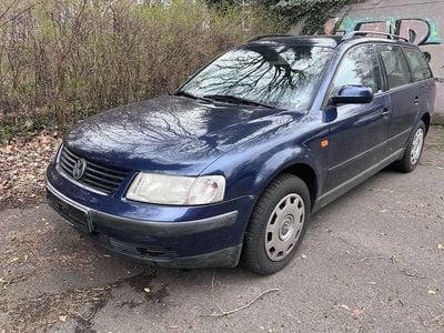 Gebraucht VW Passat Comfortline 101 PS (74 kW) 2002 Kombi