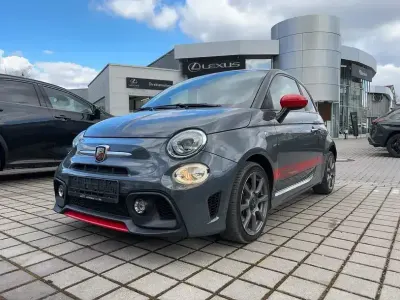 Usado Abarth 595 146 HP (107 kW) 2019 Cinzento Sedan