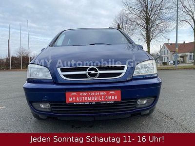Blau Gebraucht 2004 Opel Zafira Elegance Van / Kleinbus | 2.999 € (Etwas zu teuer)