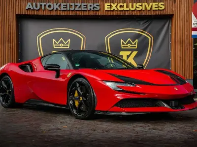 Second-hand Ferrari SF90 999 CP (734 kW) 2022 Roșu Coupe