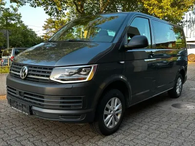 Gebraucht VW T6 150 PS (110 kW) 2016 Grau Van