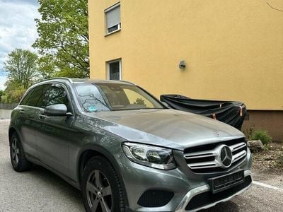 Mercedes GLC250