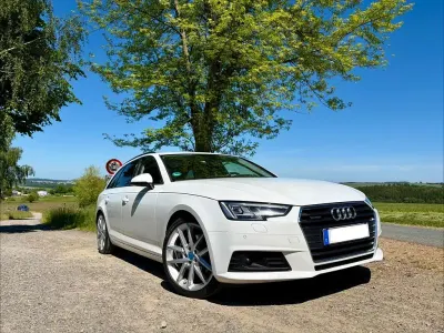 Używany Audi A4 Comfort 190 KM (139 kW) 2018 Biały Kombi