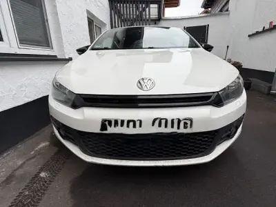 Gebraucht VW Scirocco 160 PS (117 kW) 2009 Weiß Coupé