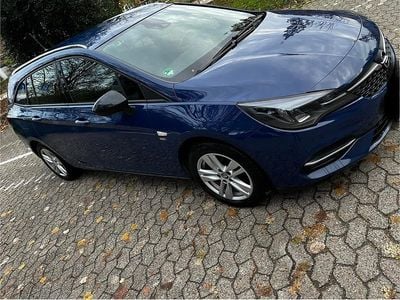Gebraucht Opel Astra 105 PS (77 kW) 2020 Blau Coupé