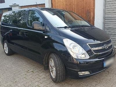 Hyundai H-1