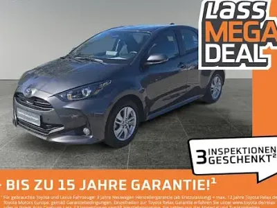 Gebraucht Toyota Yaris Hybrid Comfort 116 PS (85 kW) 2025 Grau Limousine