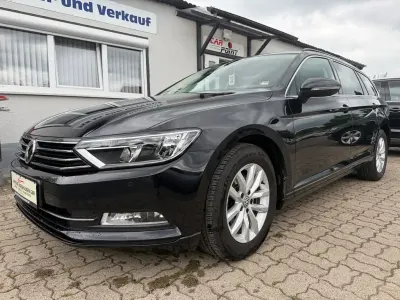 Gebraucht VW Passat Comfortline 150 PS (110 kW) 2019 Schwarz Kombi