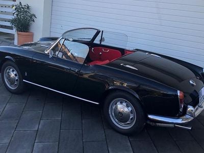Gebraucht Alfa Romeo Giulia Spider 92 PS (67 kW) 1962 Schwarz Cabrio