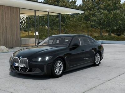 Second-hand BMW i4 Sport Line 210 kW (286 CP) 2024 Negru Berlinǎ