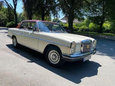 Gebraucht Mercedes 250 131 PS (96 kW) 1970 Weiß Coupé
