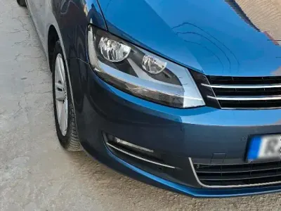 Gebraucht VW Sharan 150 PS (110 kW) 2016 Blau Van / Kleinbus