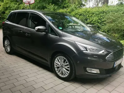 Gebraucht Ford Grand C-Max Titanium 150 PS (110 kW) 2017 Grau Van / Kleinbus