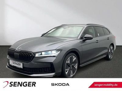 Usata Skoda Superb SportLine 193 CV (141 kW) 2025 Grigio Station wagon