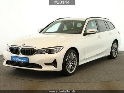 Weiß Gebraucht 2022 BMW 318 Advantage Kombi | 24.990 € (Fairer Preis)