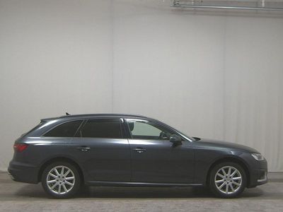 Second-hand Audi A4 Advanced 204 CP (150 kW) 2022 Gri Break
