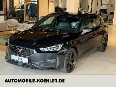 Gebraucht Cupra Leon 150 PS (110 kW) 2022 Mitternachtsschwarz Limousine