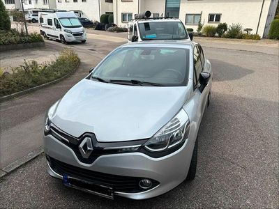 Gebraucht Renault Clio IV Intens 90 PS (66 kW) 2015 Silber Kleinwagen
