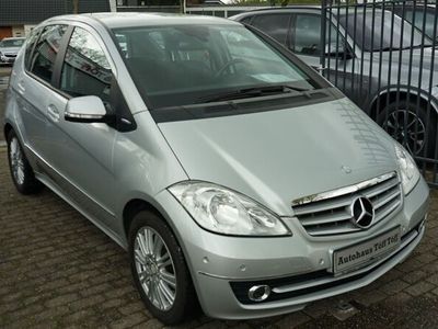 gebraucht Mercedes A160 Elegance-BluTeilleder-Sitzheizung-PTS-Klim