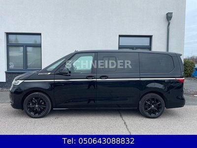 Gebraucht VW Multivan Style 150 PS (110 kW) 2024 Schwarz Van
