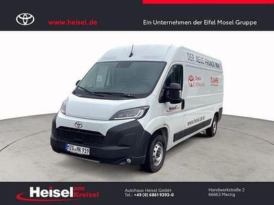 Gebraucht Toyota Proace 140 PS (102 kW) 2024 Icy white Van / Kleinbus