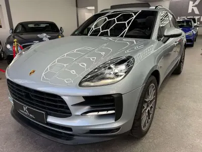 Gebraucht Porsche Macan 400 PS (294 kW) 2021 Dolomitsilber SUV