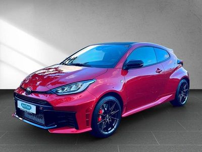 Rot Neu 2025 Toyota Yaris | 55.555 € (Fairer Preis)